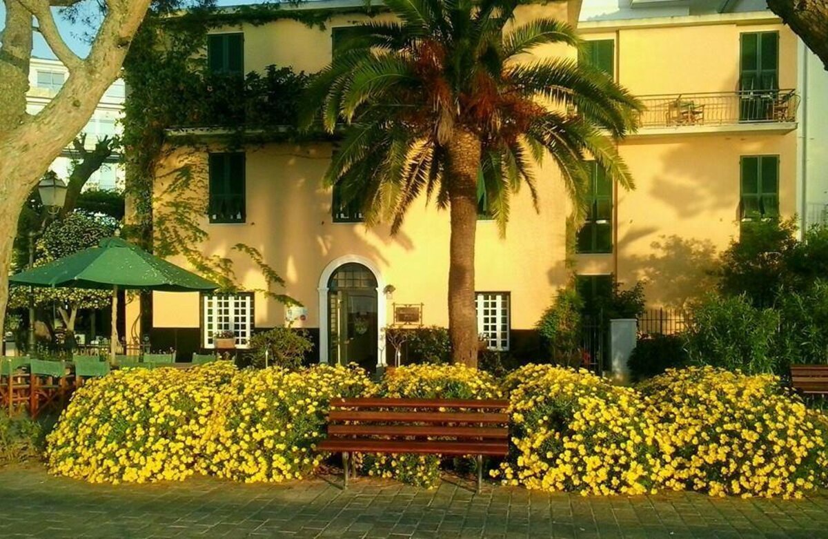 Beau Rivage facciata