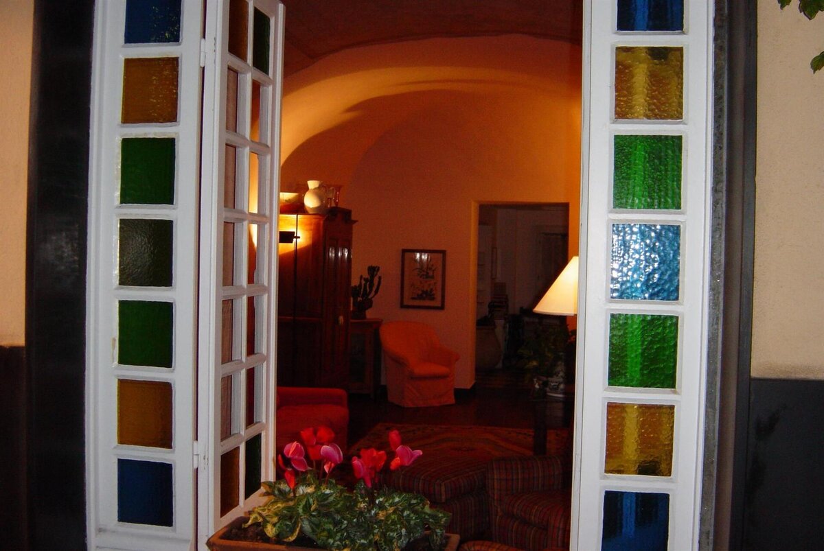 No. 1 - Salotto arancio