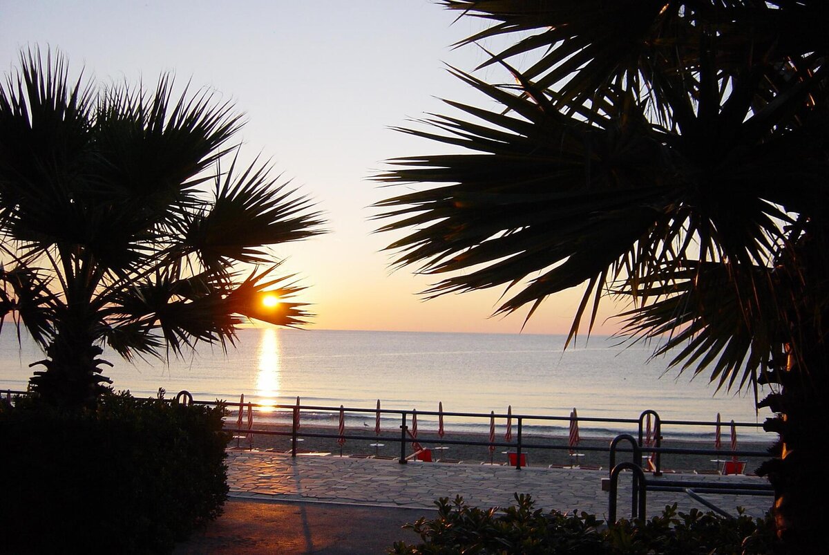 Spiaggia fronte Hotel