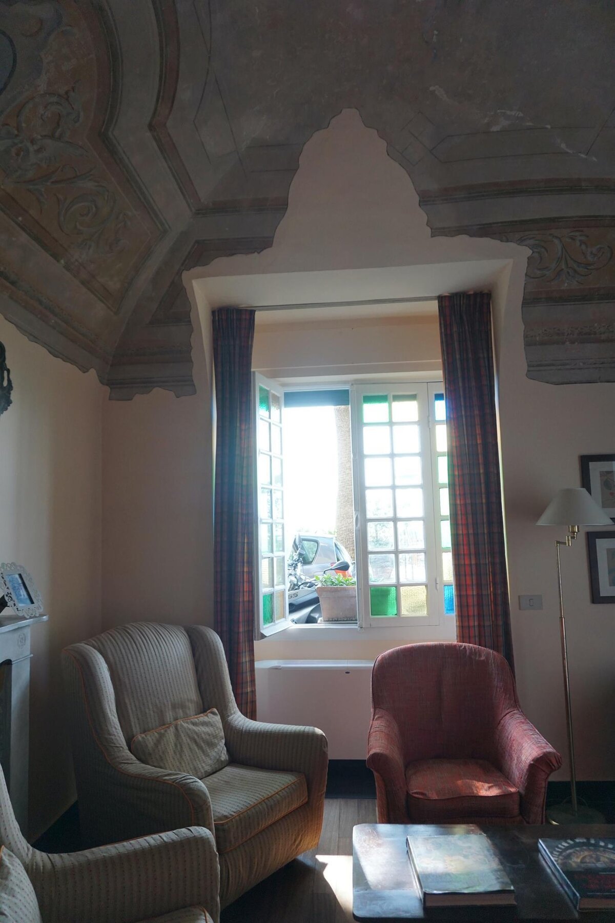 Salone arancione