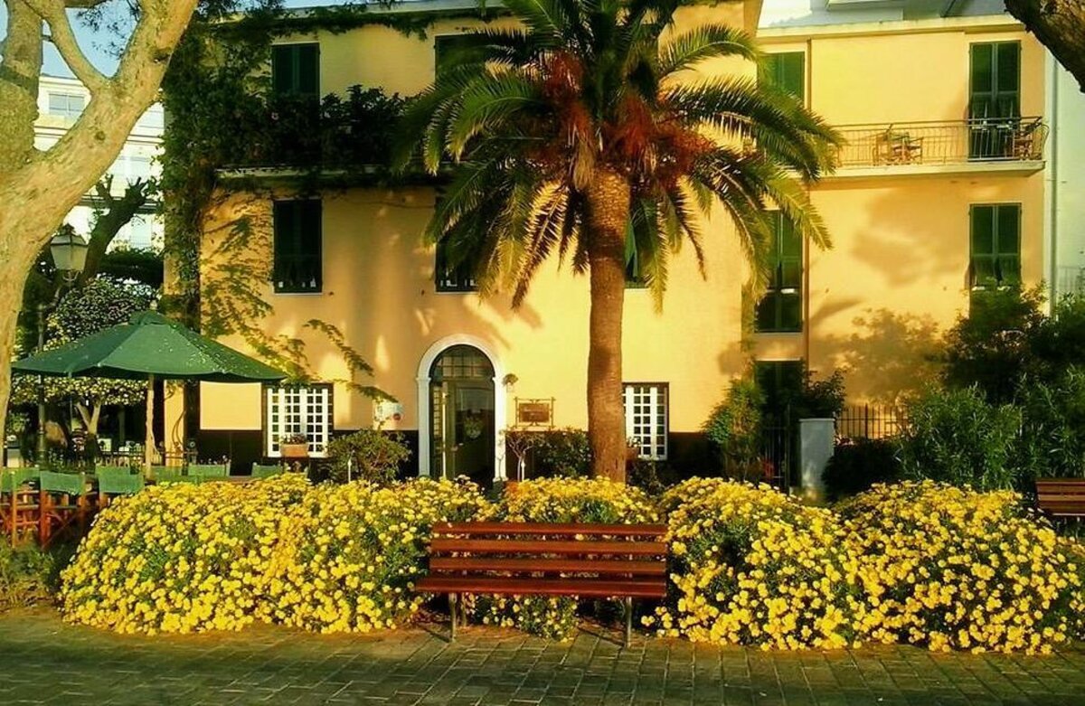 Hotel facciata